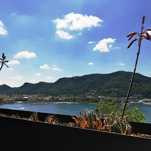  Apartment Veranda View Italy