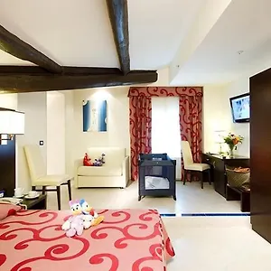 4* Otel Anglo Americano