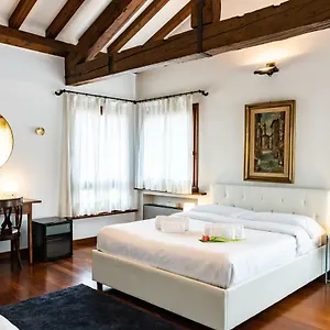  Apartment Domus - Magnifiche Residenze San Fermo Italy