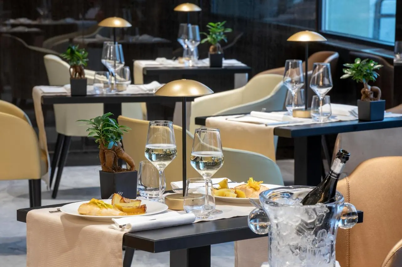 ****  Hotel St Martin By Omnia Hotels Rome Italy