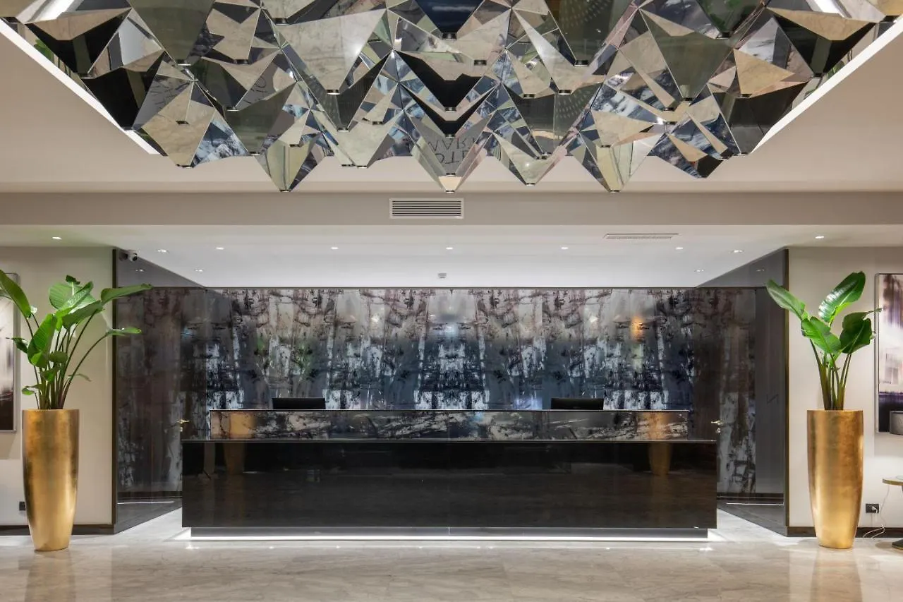Hotel St Martin By Omnia Hotels Rome